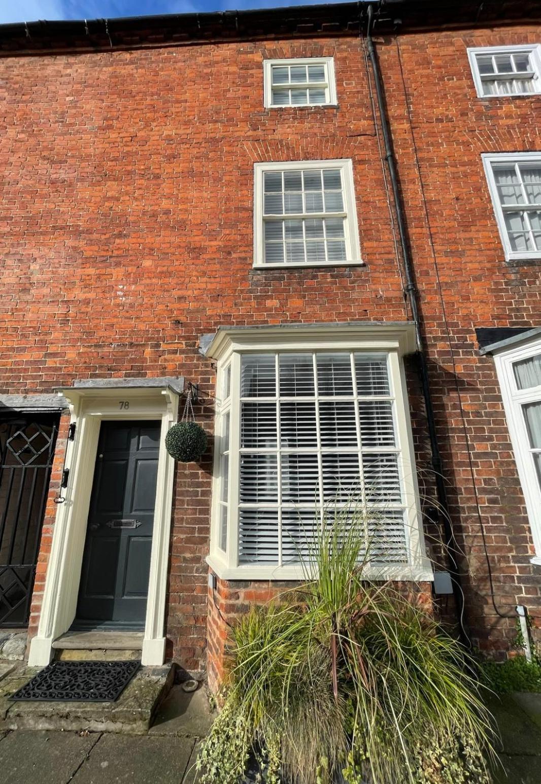 Entire Georgian Luxury Home - 3 Storey- High St Henley-In-Arden -Two Bedrooms-Sleeps 4 المظهر الخارجي الصورة